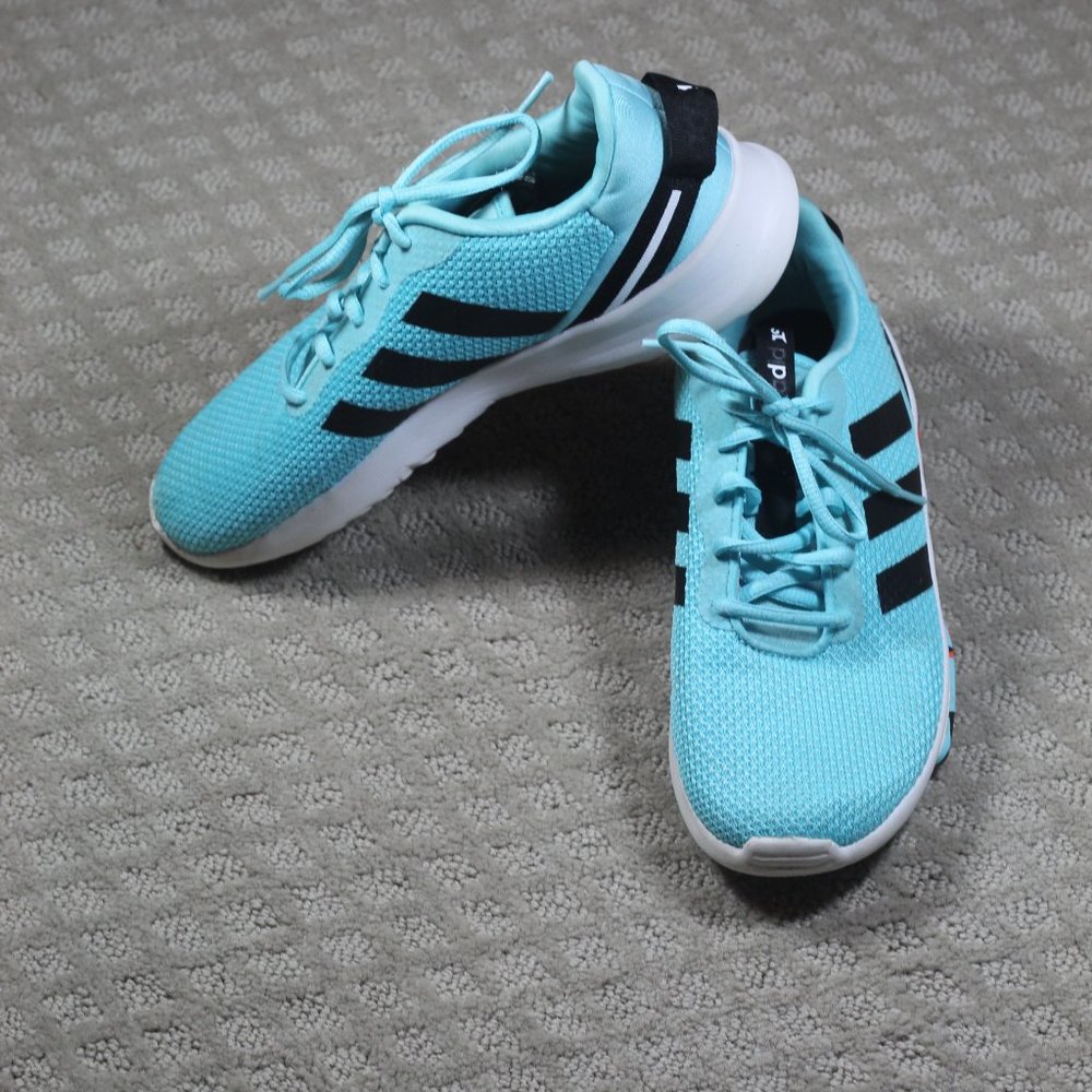 Adidas Size 7.5 Teal & Black Cloudfoam Sneakers